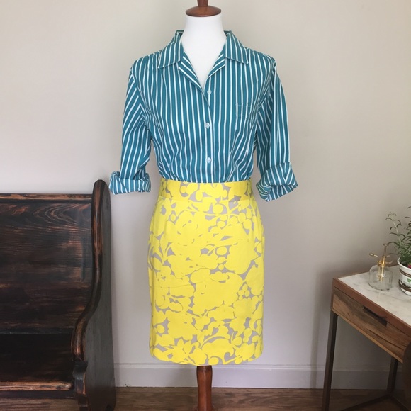 J. Crew Dresses & Skirts - 🎉 J. Crew Yellow and Gray Floral Pencil Skirt